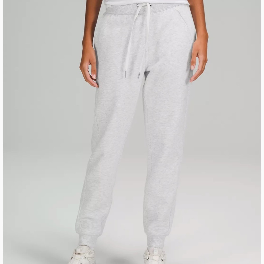 Lululemon Scuba joggers